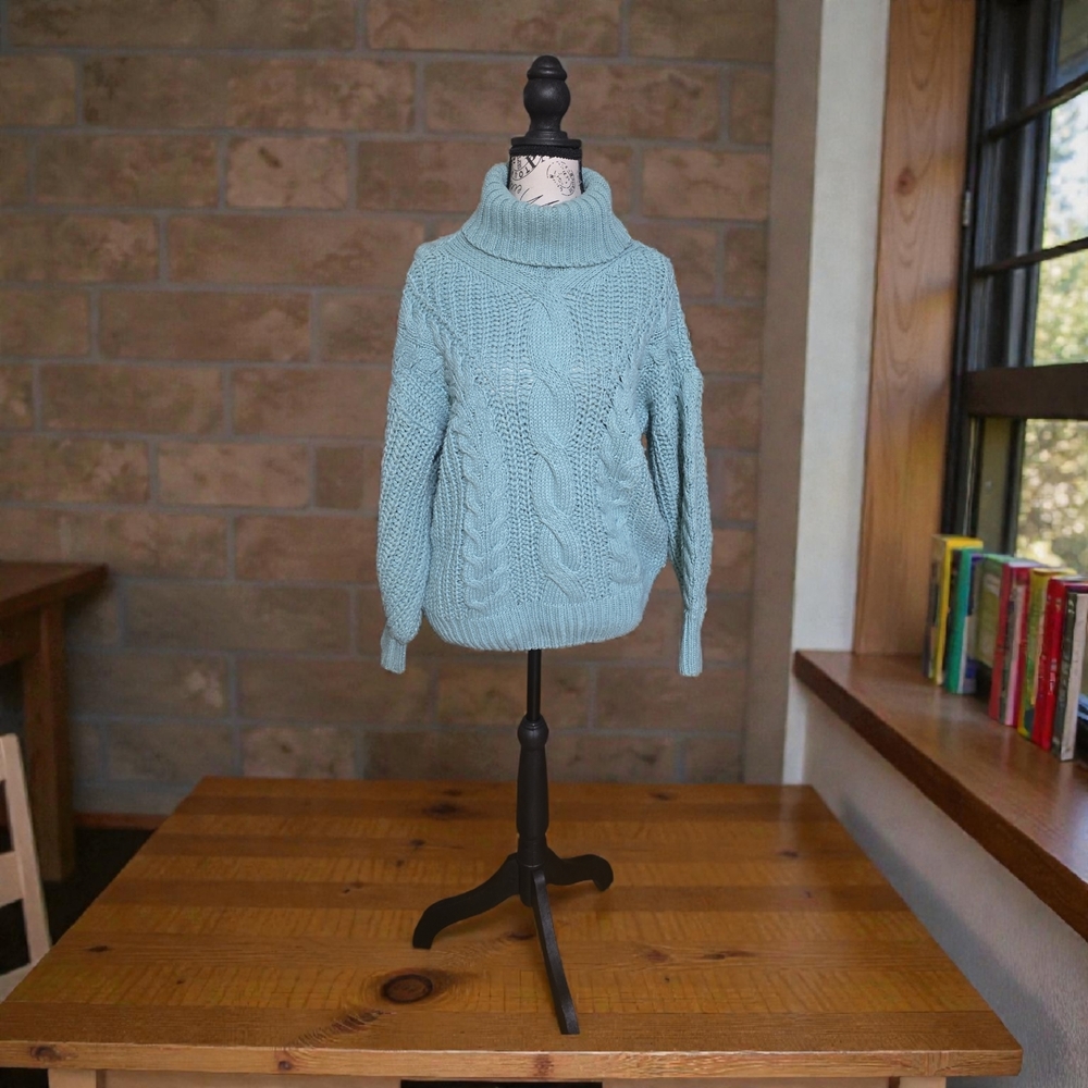 Elegant Cable‎ Knit Turtleneck Sweater - Light Turquoise.